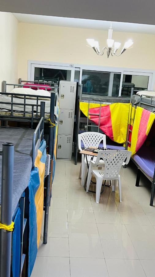 Dubai Star Hostel Exterior foto